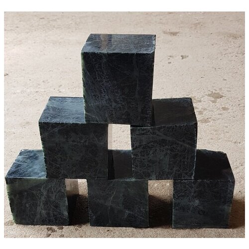 Нефрит кубики полированные камни для бани сауны размер 9*9 см в коробке 10 кг