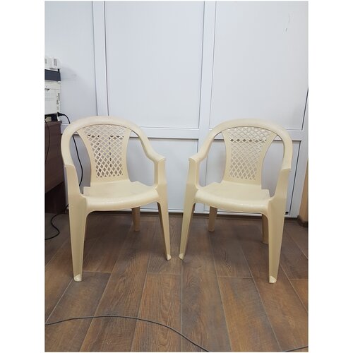 Садовые пластиковые кресла стулья для дачи Фабио