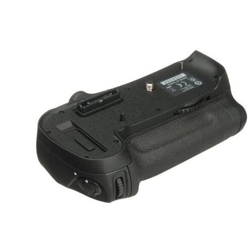 Батарейный блок Nikon MB-D12 для Nikon D800/D800E/D810