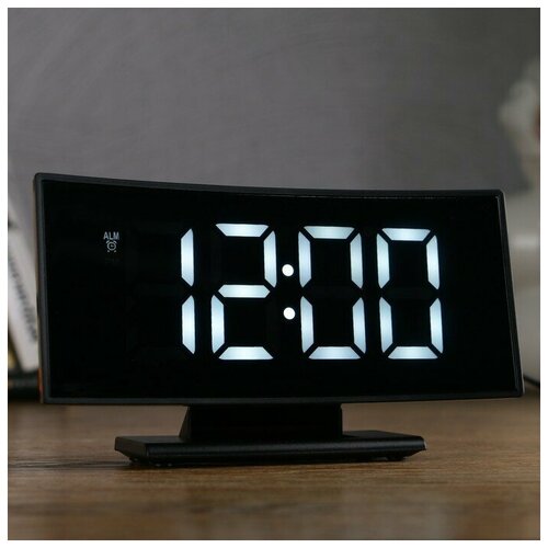 Часы-будильник электронные с календарем и термометром