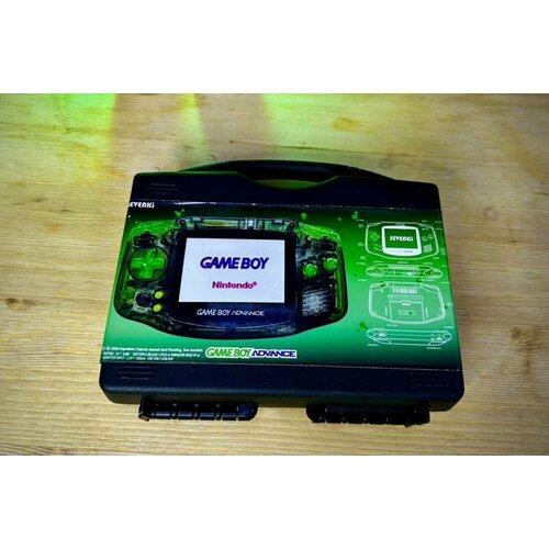Портативная игровая приставка Nintendo Game Boy advance